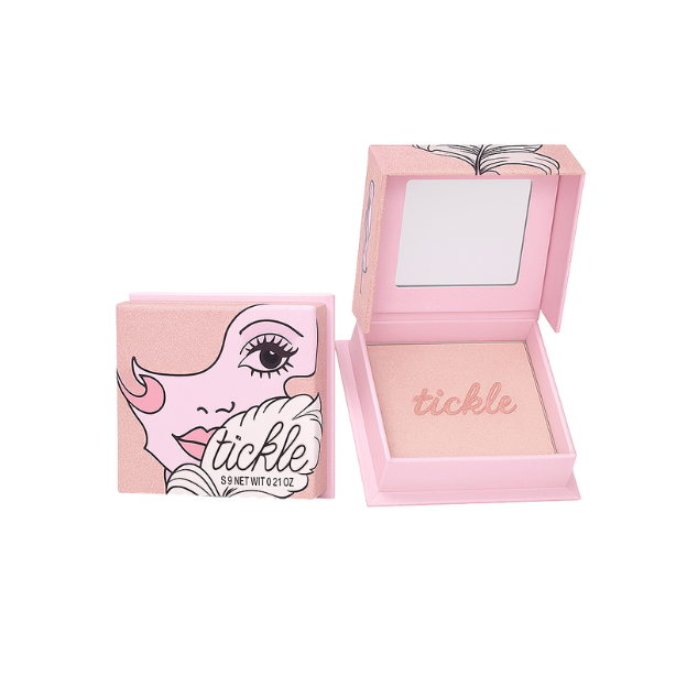 Golden pink highlighter