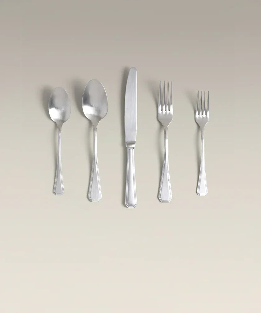 Palisades Four-Person Flatware Settings