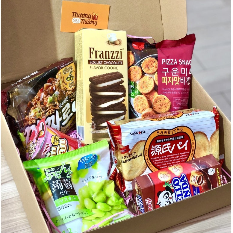 Small Snack Box